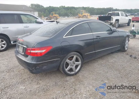 2011 Mercedes-Benz E 350 from USA, damaged, VIN WDDKJ5GB6BF061692